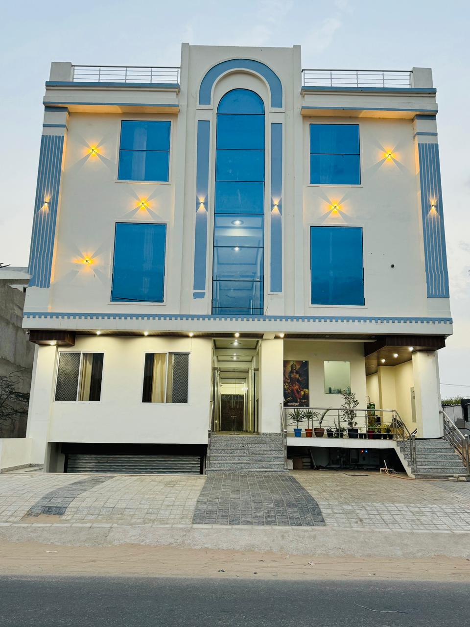 StayInn Hostel